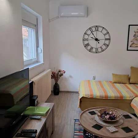 Cozy Vibes Apartment *